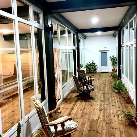 Pensiunea Geona Poiana Teiului Ngoại thất bức ảnh